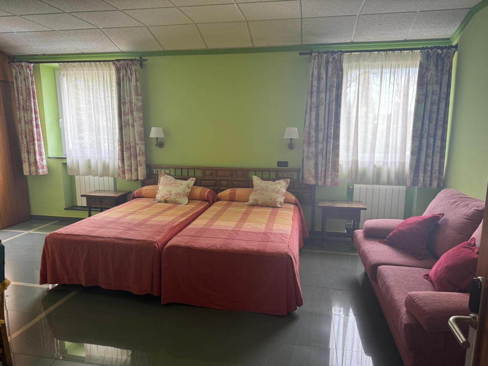 Real Hotel Guardo Buitenkant foto